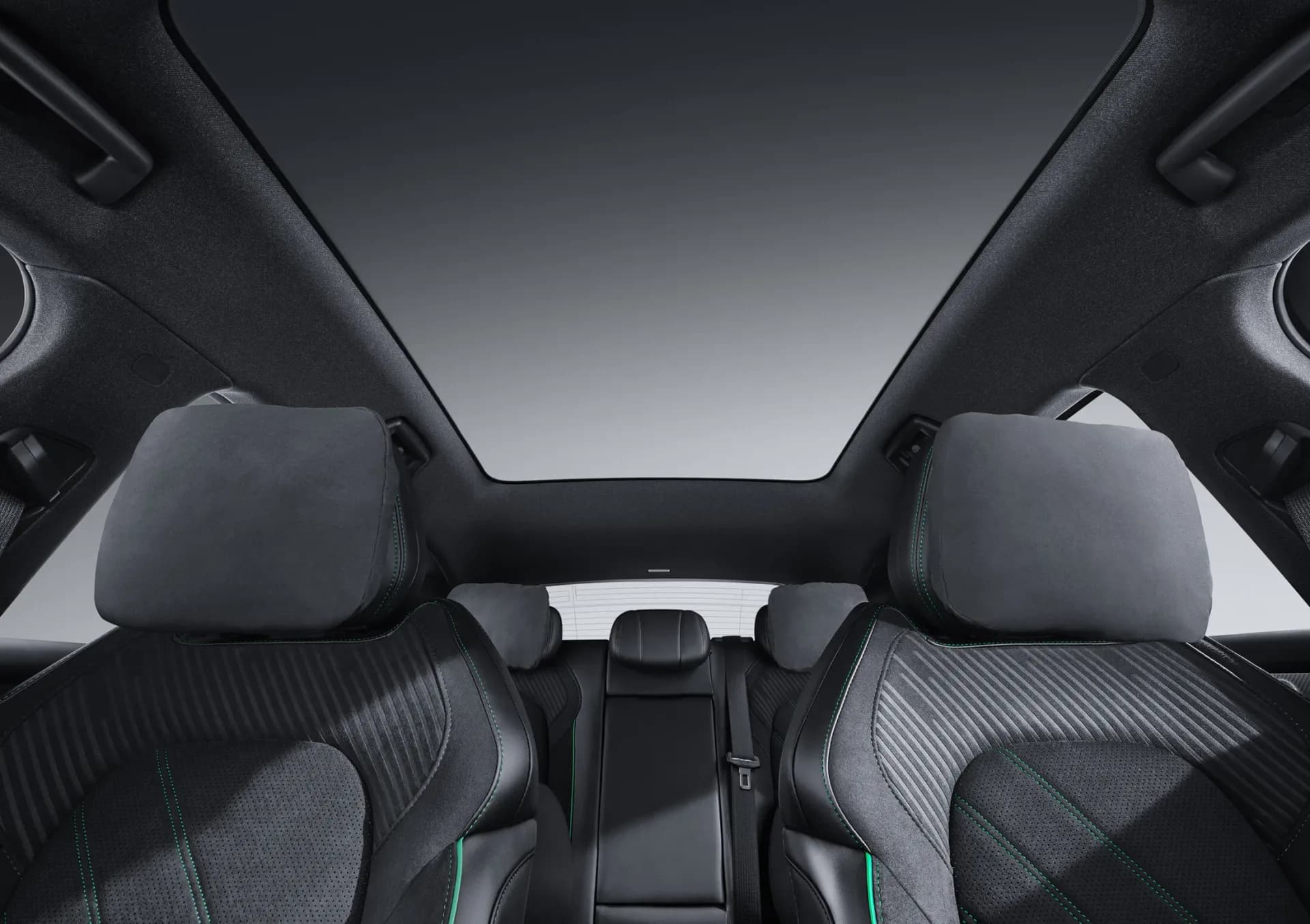 VOYAH Free 318 Competition — High-Performance Range-Extended SUV, photo 4 of 8