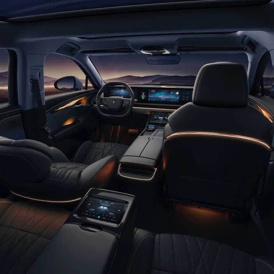 VOYAH Passion interior