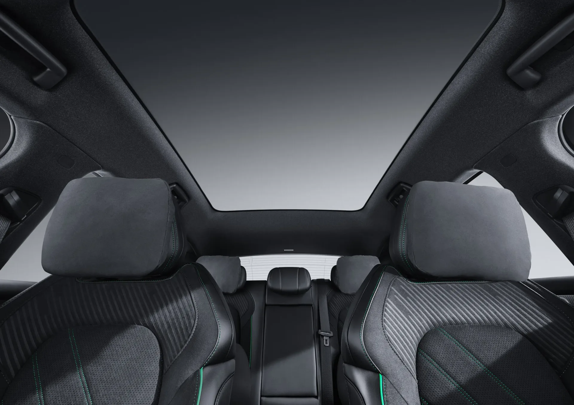 VOYAH Free 318 Competition — High-Performance Range-Extended SUV, photo 4 of 8